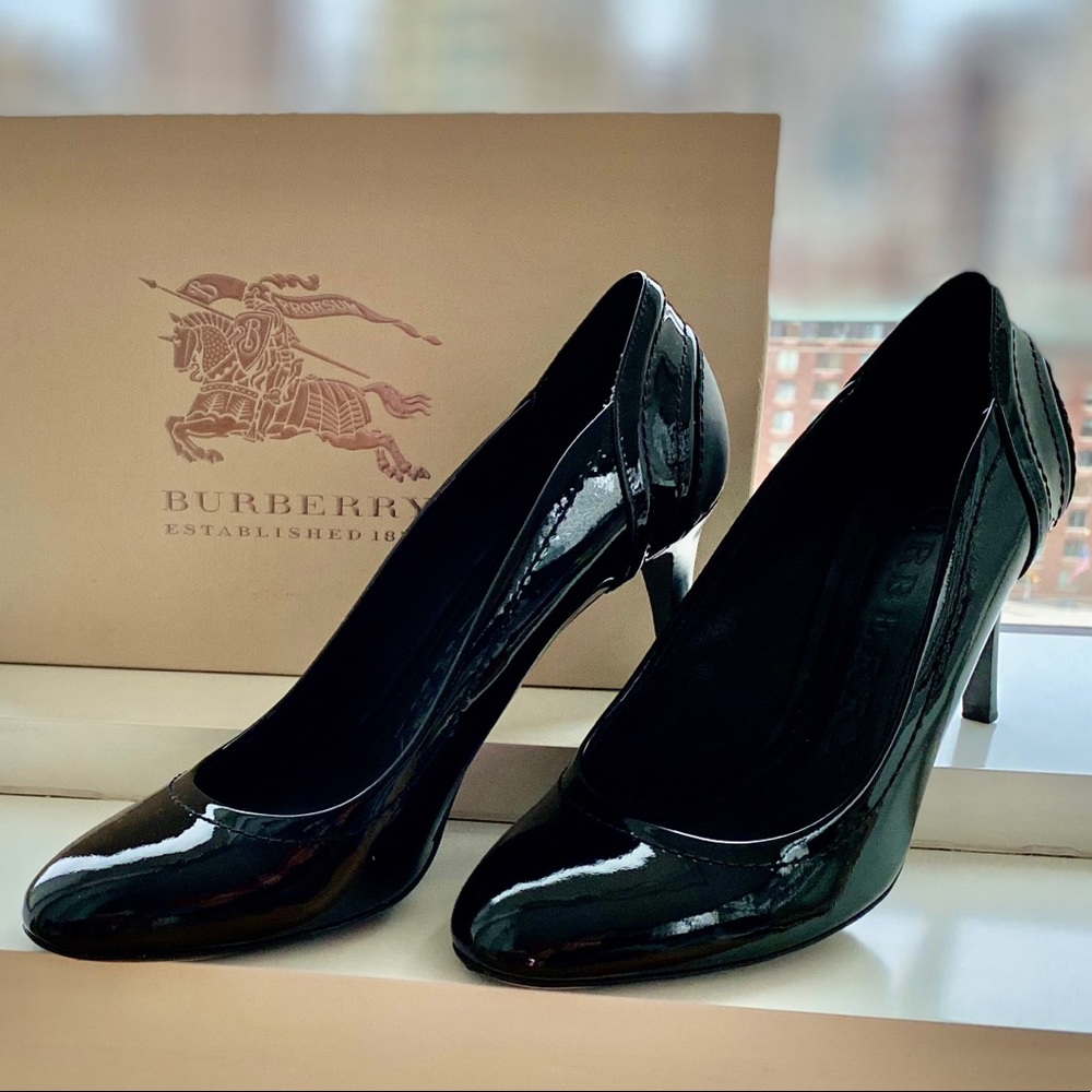 Burberry Patent Leather Smoked Check Praver Pumps